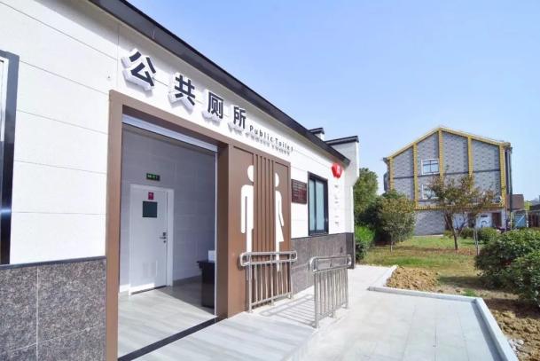 两会丨关于“厕所革命” 政协委员提出这个建议